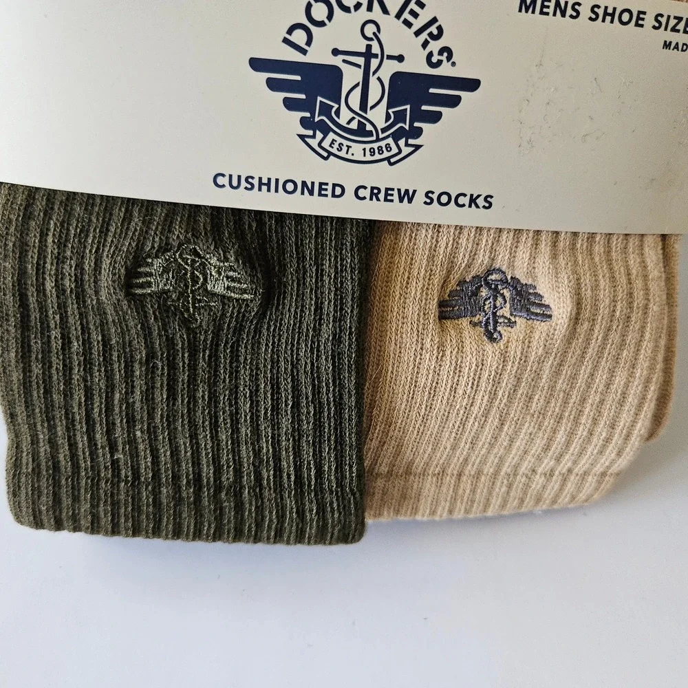 Dockers Cushioned Crew Socks Mens Sz 6-12.5 NEW 6 Pairs - Breathable Knit